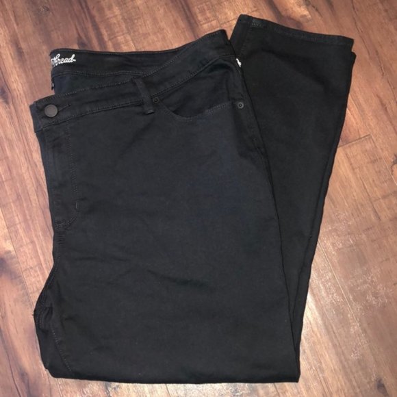 Universal Thread Plus Size Skinny Jeans - Picture 3 of 3